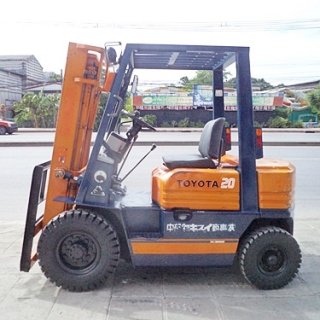 Toyota Forklift 2 Tons Model 5