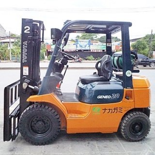 Toyota Forklift 2 Tons Model 7